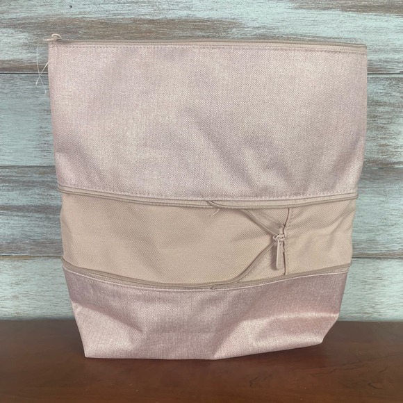Thirty One Rose Blush Metallic Size Up Expandable Pouch - Picture 5 of 5